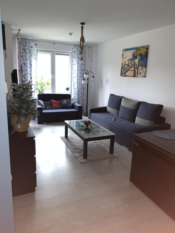 Apartament Admiralski Kolobrzeg Exterior photo