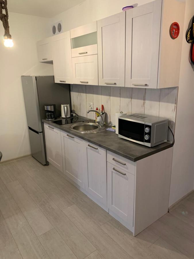 Apartament Admiralski Kolobrzeg Exterior photo